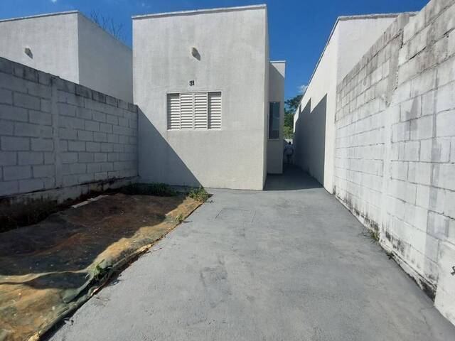 #1 - Casa para Venda em Goiânia - GO