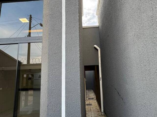 Casa para Venda em Goiânia - 5