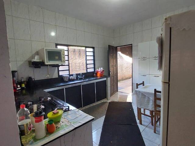 Casa para Venda em Goiânia - 4