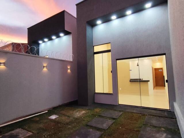 #15 - Casa para Venda em Goiânia - GO