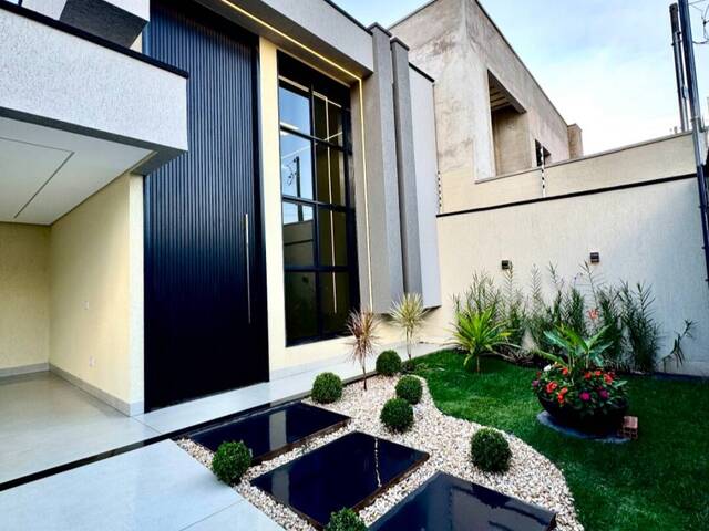 #18 - Casa para Venda em Goiânia - GO