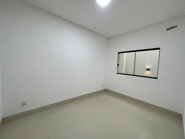 Casa para Venda em Goiânia - 5