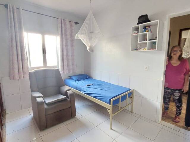 Casa para Venda em Goiânia - 5