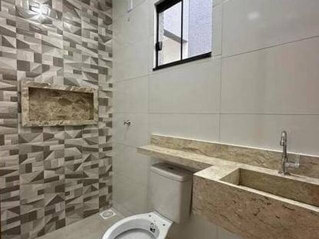 Casa para Venda em Goiânia - 4