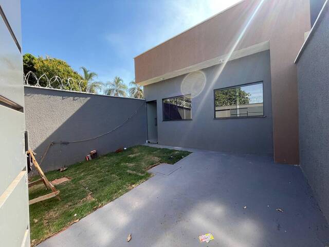 #27 - Casa para Venda em Goiânia - GO