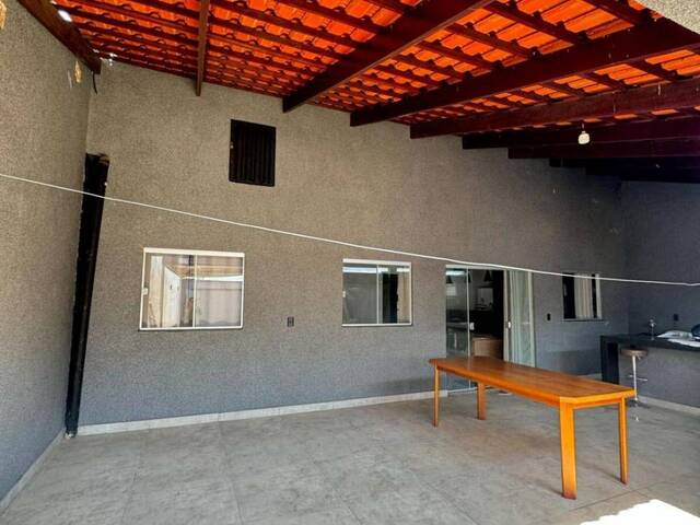 #32 - Casa para Venda em Goiânia - GO