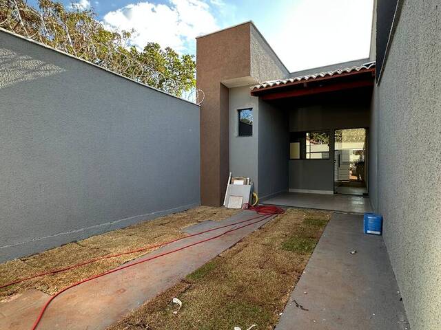 #35 - Casa para Venda em Goiânia - GO