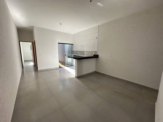 Casa para Venda em Goiânia - 4
