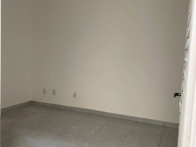 #37 - Casa para Venda em Goiânia - GO