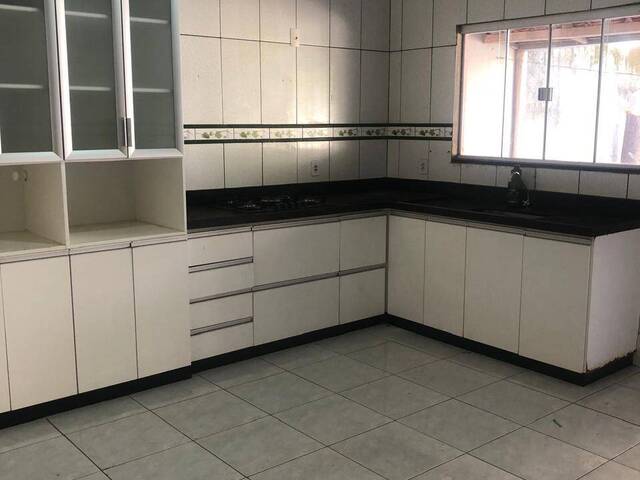 Venda em Garavelo Residencial Park - Aparecida de Goiânia