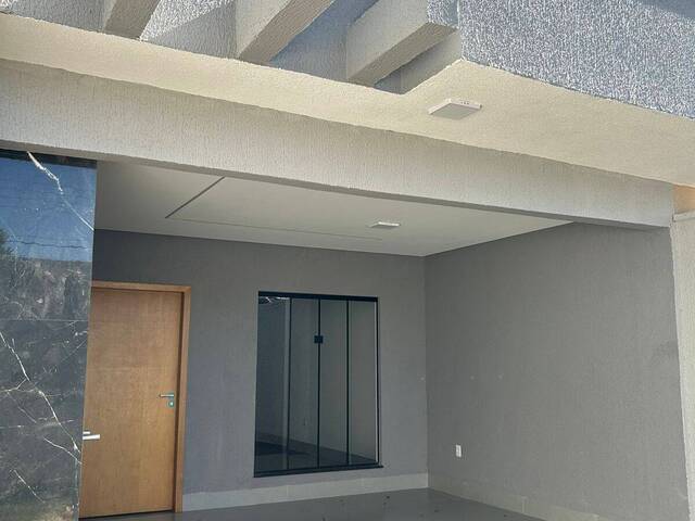 #48 - Casa para Venda em Goiânia - GO