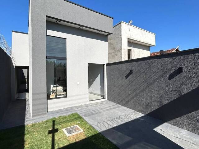 #56 - Casa para Venda em Goiânia - GO