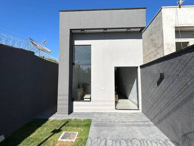 #56 - Casa para Venda em Goiânia - GO