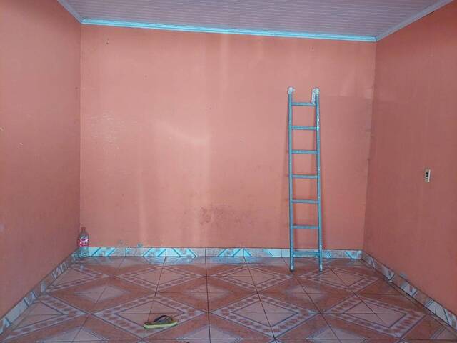Casa para Venda em Goiânia - 5