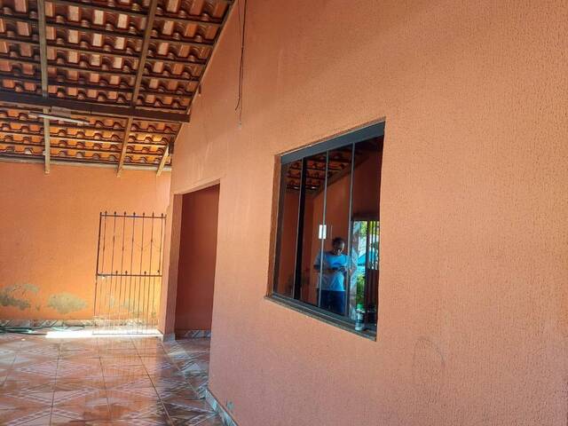 Casa para Venda em Goiânia - 4